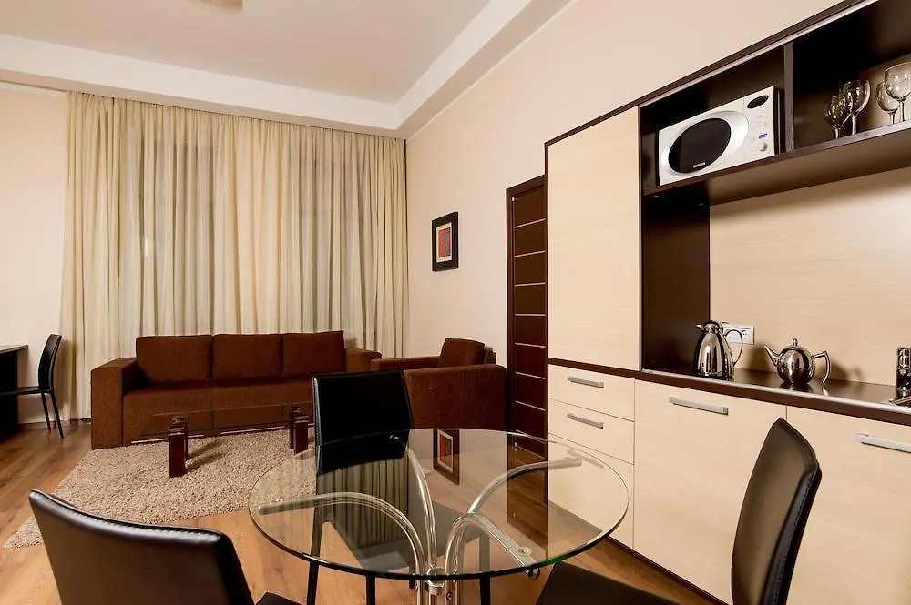 Senator City Center Kiev Apart Otel